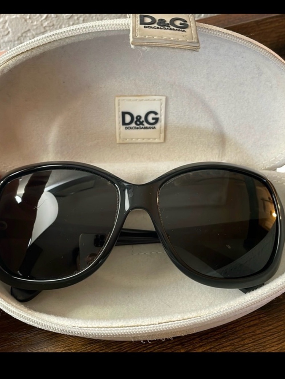 DOLCE & GABBANA Women's Sunglasses - Picture 2 of 8